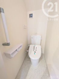  �y2F�g�C���z