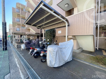  �o�C�N�u����