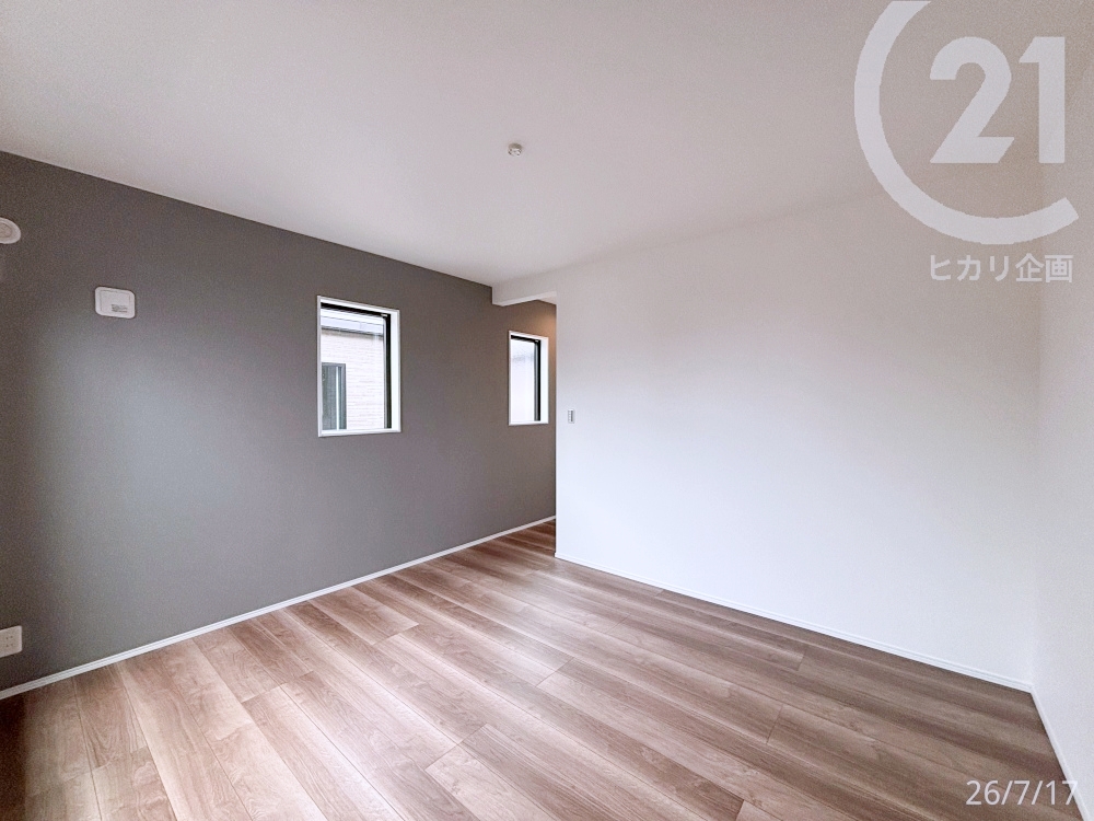  �m���i7.2���j�^�E�H�[�N�C���N���[�[�b�g�t���ŁA���������L���g���܂��B