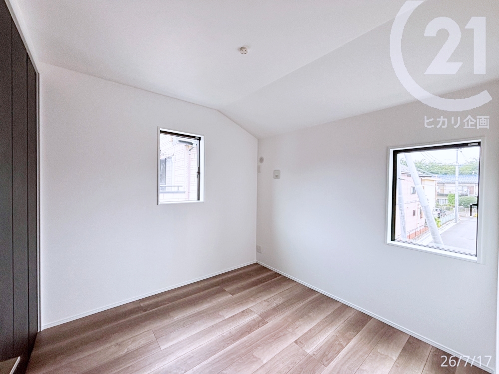  �m���i4.5���j�F2�ʍ̌��̒ʕ����E�̌��������ꂵ���������B
