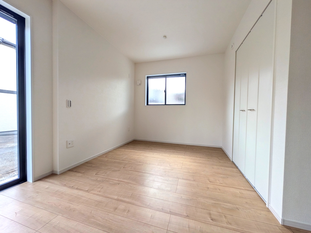  �m��3.6��