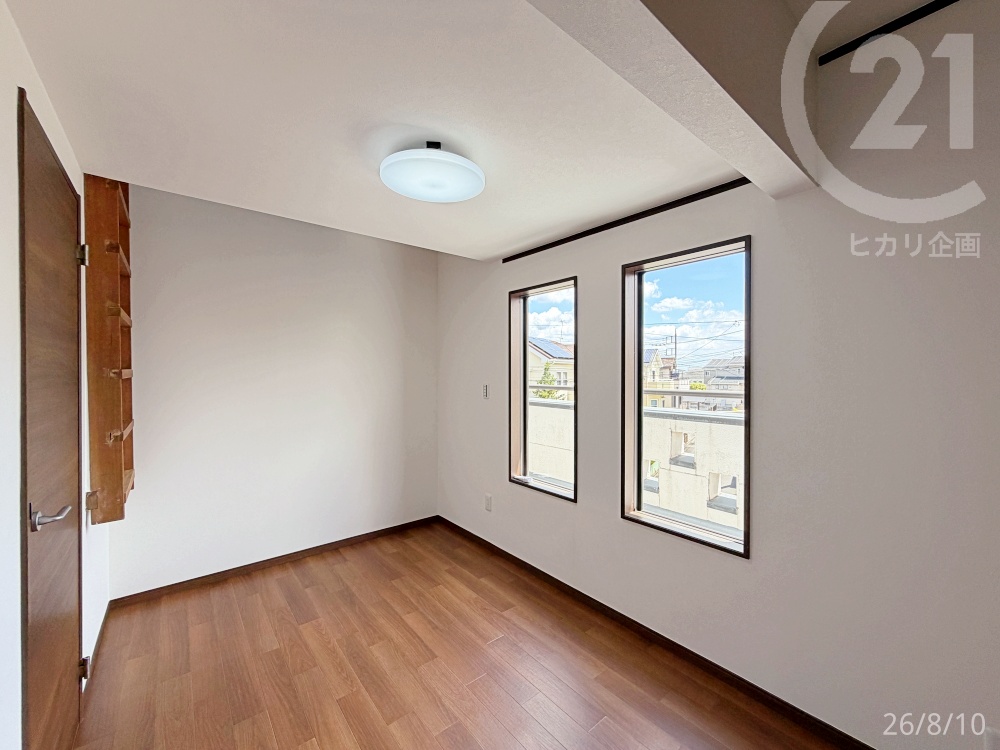  �m��5��