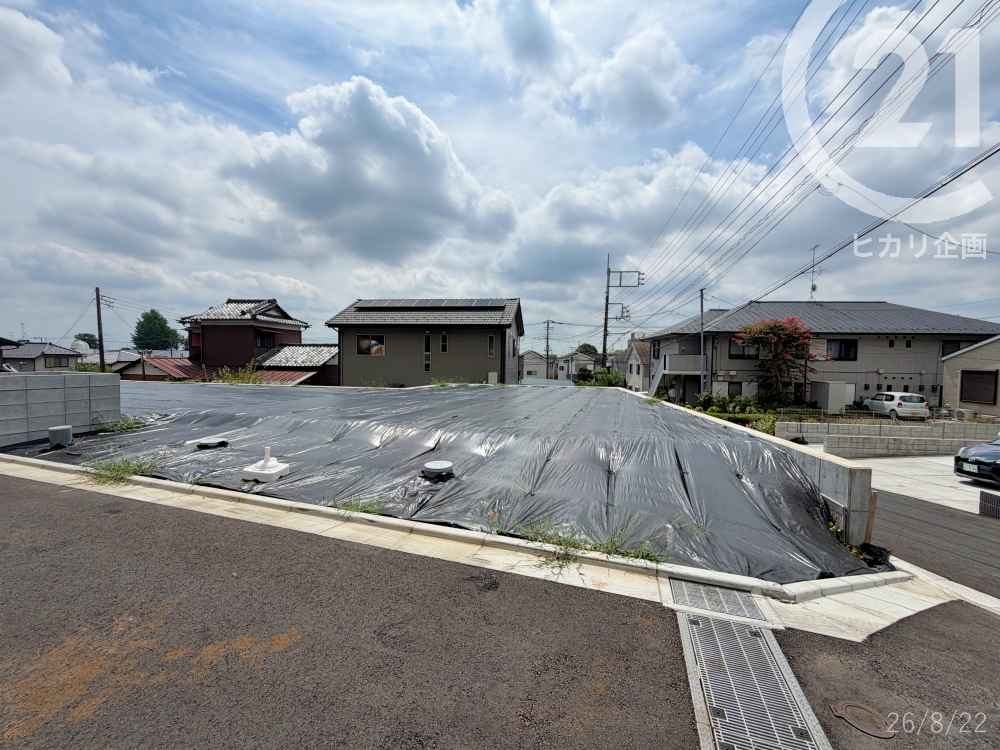  �P����͓y�n�ʐϖ�42.4�؂ƍL�X�I