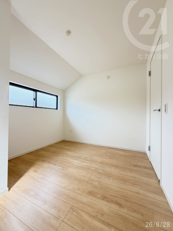  �m��5.2��