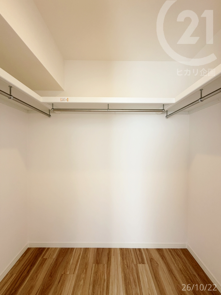  �m����6.8���FWIC