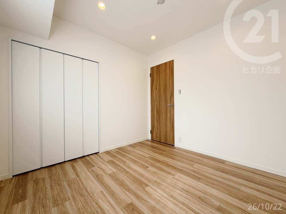  �m����4.8��