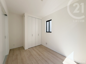  �m��4.43��