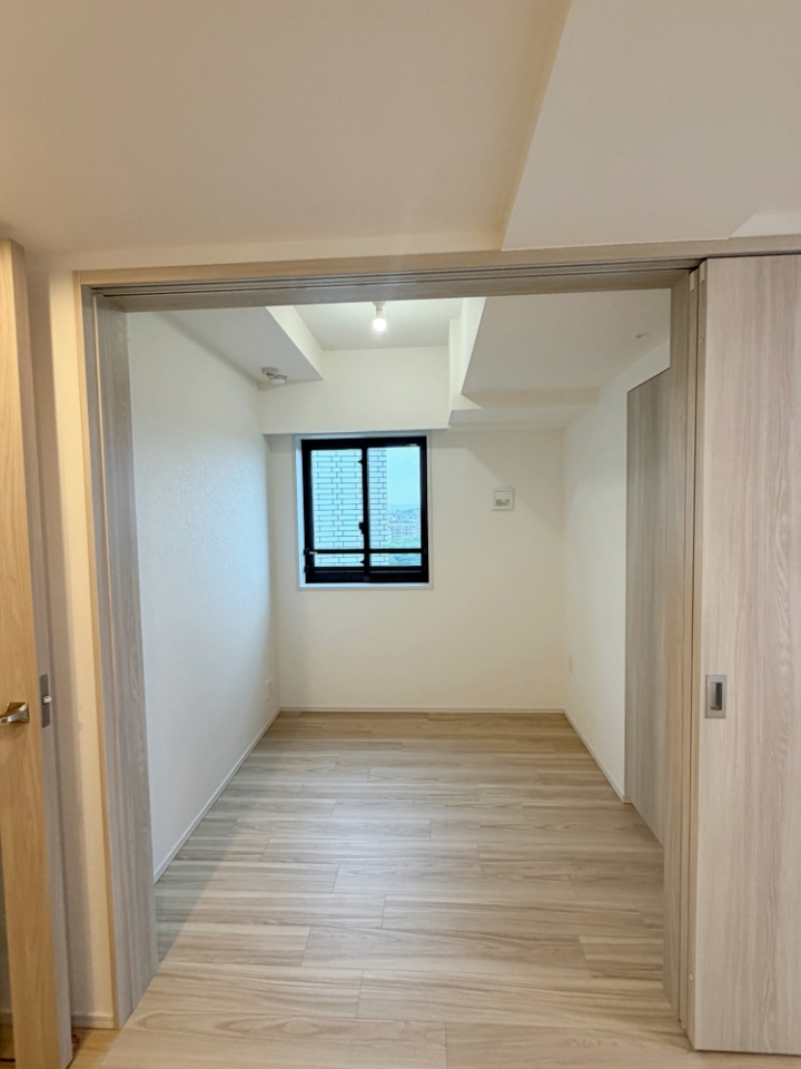 �m��2.8��