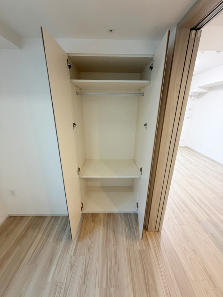  �m��2.8���F���[