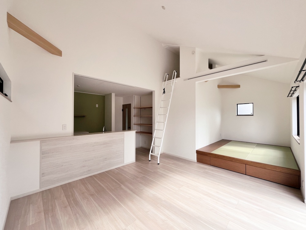 暮らしに“余白”をくれる、インナーガレージのある家